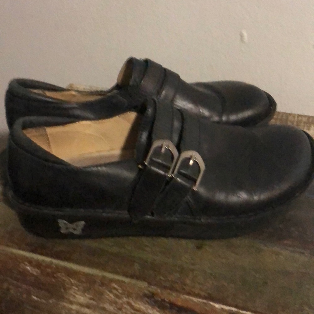 Algeria black leather shoes